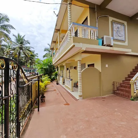 Regina Residency Patnem Hotel